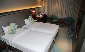 فندق فرساي باي رافيز